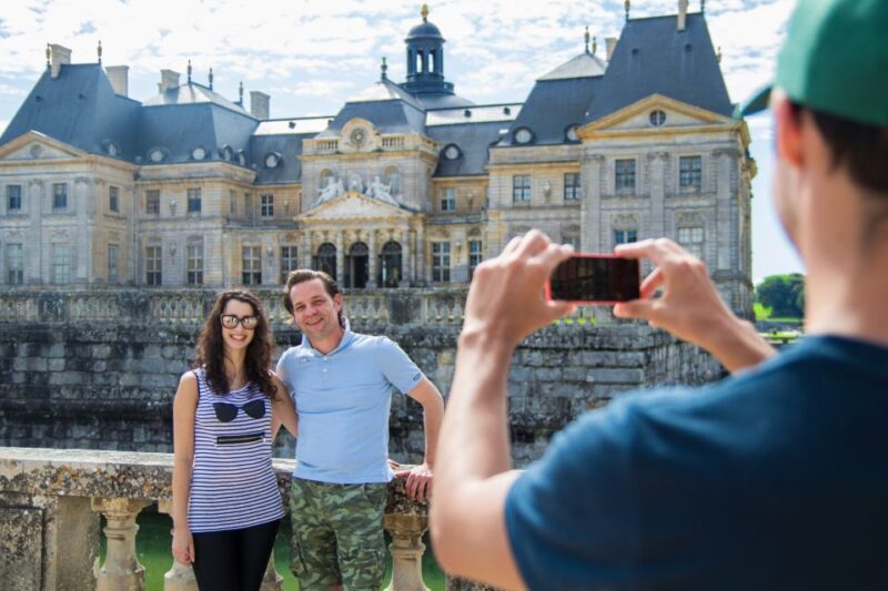 From Paris: Chateau de Fontainebleau & Vaux-Le-Vicomte Tour - Additional Tips and Practical Considerations