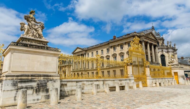 From Paris: Full-Day Guided Tour of Versailles - Experience Quality and Guide Expertise