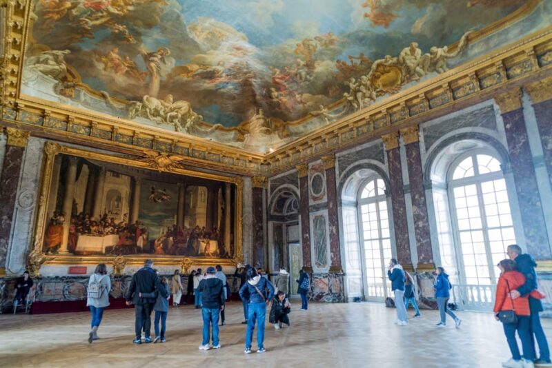 From Paris: FULL DAY Versailles Palace - Private Guided Tour - Accessibility and Group Size