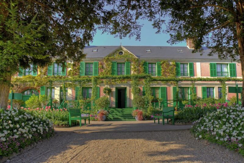 From Paris: Giverny and Versailles Private Full-Day Trip - Key Points