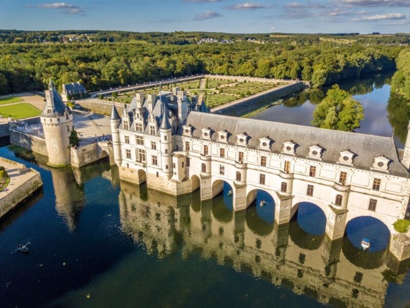 From Paris: Loire Valley Castles Day Trip With Wine Tasting - The Scenic Journey and Pacing