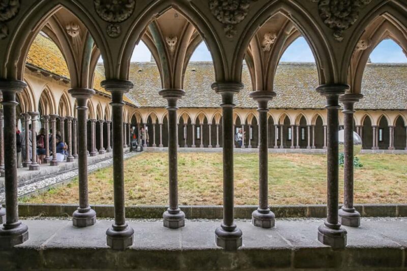 From Paris: Mont Saint-Michel Tour with Hotel Pickup Service - Comparing the Tour to Similar Options