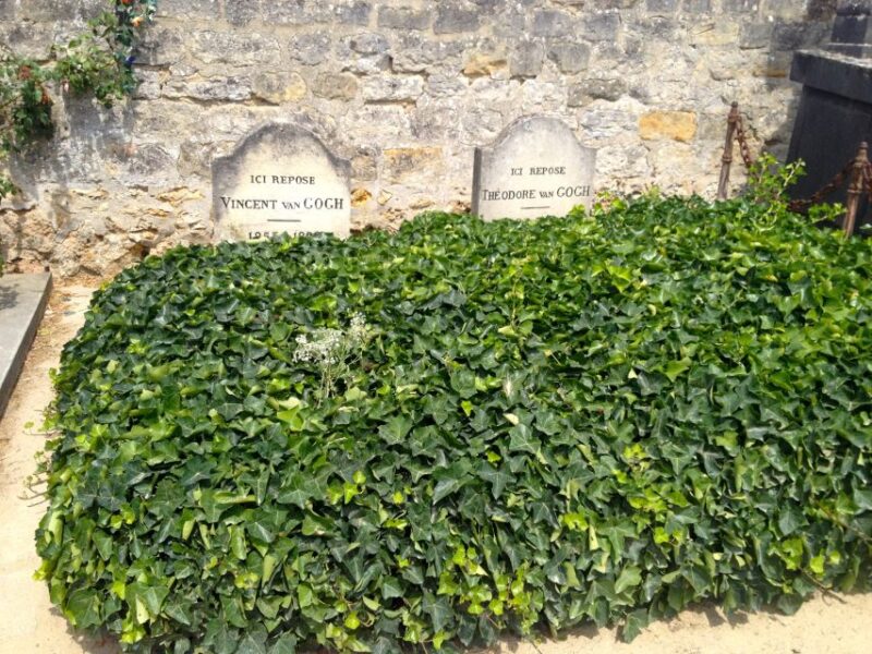 From Paris: Private Day Trip to Giverny and Auvers sur Oise - Van Gogh’s Final Days in Auvers-sur-Oise