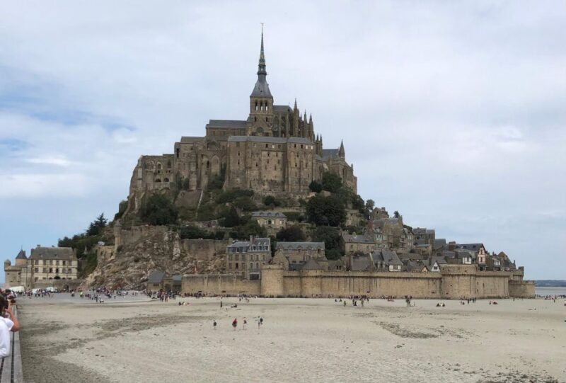 From Paris: Private Mont St-Michel and Honfleur Day Tour - Logistics and Group Experience