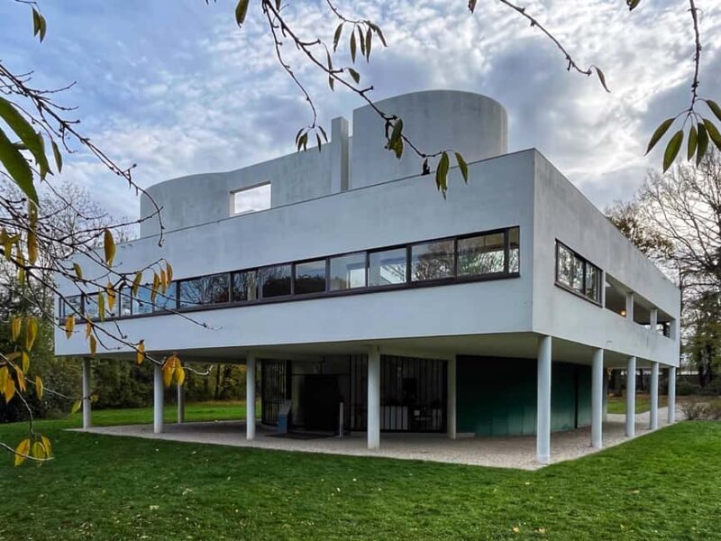 From Paris : PRIVATE TOUR - Villa Savoye - Le Corbusier - The Guided Tour: Expert Insights into Modern Architecture
