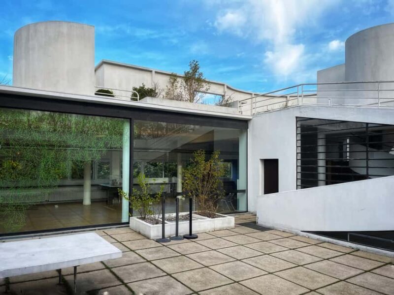 From Paris : PRIVATE TOUR - Villa Savoye - Le Corbusier - Who Will Appreciate This Tour Most