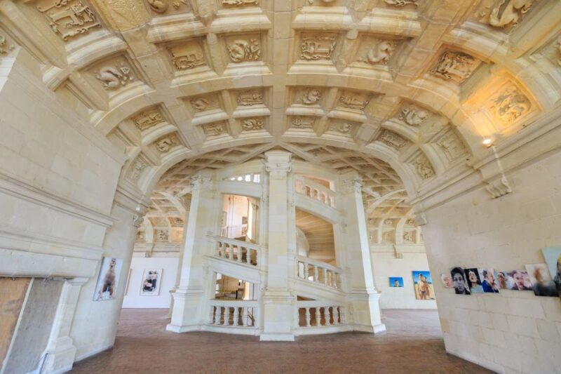 From Paris: Small-Group Loire Valley Castles Full-Day Tour - Lunch Break and Wine Tasting in the Loire Region