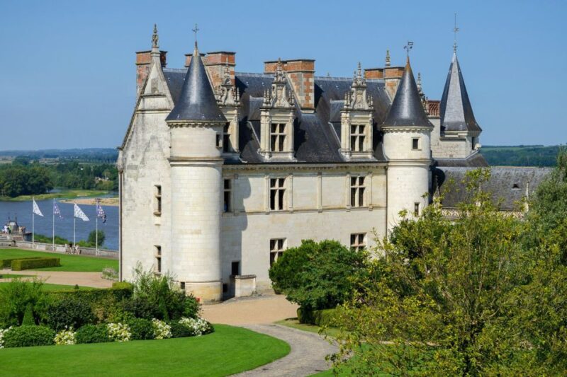 From Paris: Small-Group Loire Valley Castles Full-Day Tour - Pacing, Duration, and Practical Tips