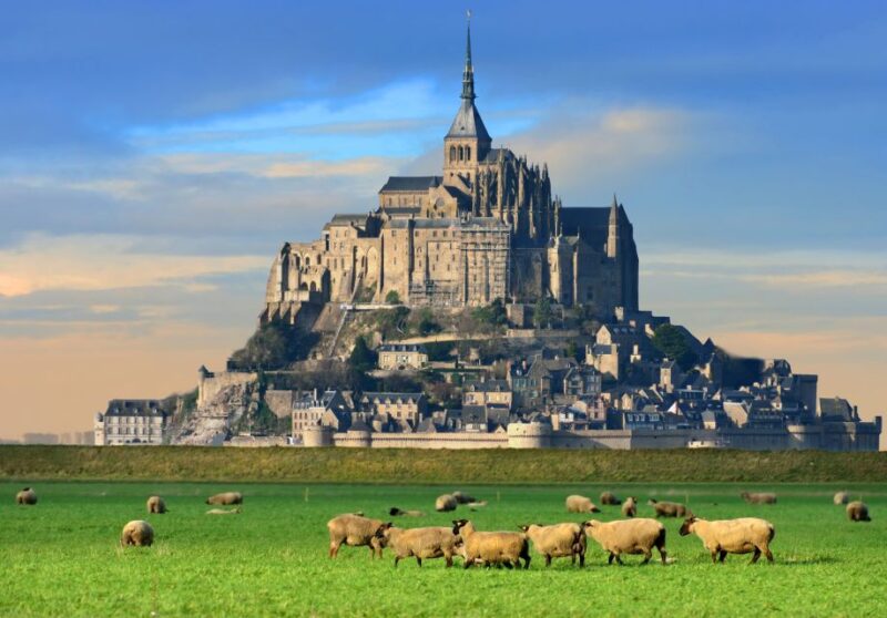 From Paris: Small-Group Mont St Michel Tour & Cider Tasting - Lunch and Local Tastes on the Island