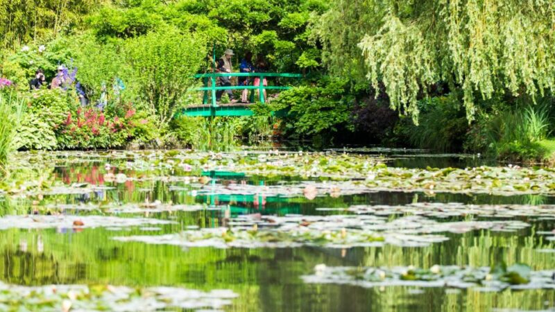 From Paris: Versailles and Giverny Full-Day Trip - Flexible Schedule with a Laid-Back Approach
