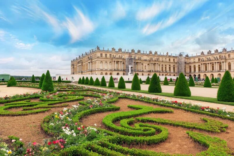 From Paris: Versailles Palace & Gardens with Transportation - Considerations and Limitations of the Tour