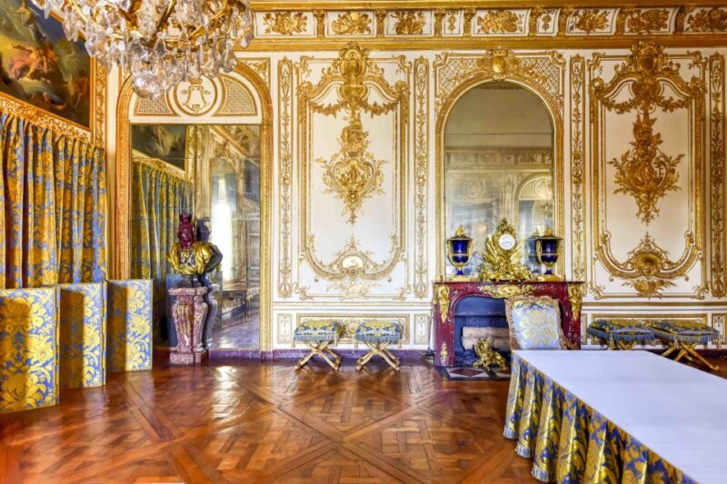 From Paris: Versailles Palace Self Guided & Gardens tickets - Exploring the Gardens and Special Shows