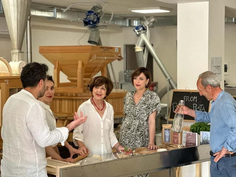 From Past to Pasta: pasta as it used to be - Making Pasta with a Chef: A Hands-On Experience