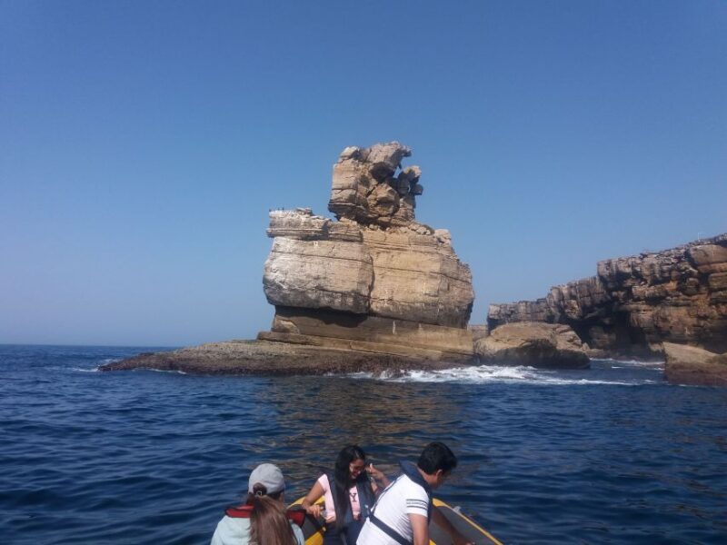 From Peniche: 1-Hour Cabo Carvoeiro Boat Tour - Highlights at Náu do Corvos and Consolação