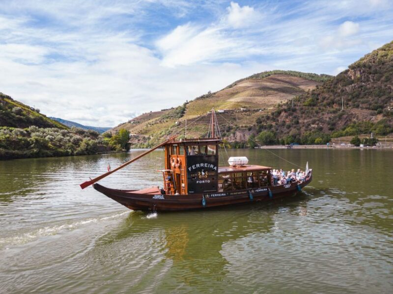 From Pinhão: Douro Valley Rabelo Boat Tour with Audio Guide - The Significance of the Rabelo Boat and Its Heritage