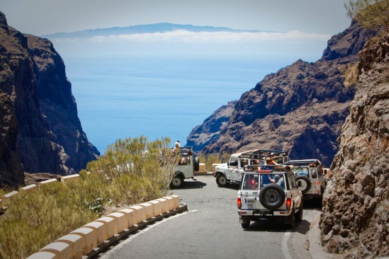 From Playa de las Américas: Full-Day Teide Jeep Safari - Lunch Stop at a Local Restaurant