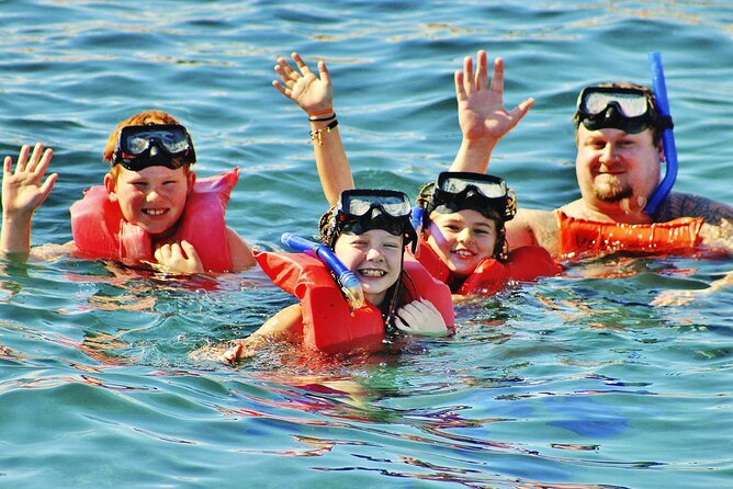 From Playa del Carmen to Isla Mujeres Catamaran Tour - Exploring Isla Mujeres: Free Time and Scenic Views