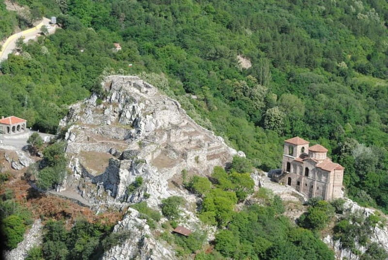 From Plovdiv: Bachkovo Monastery & Asens Fortress Tour - Exploring Bachkovo Monastery’s Rich Religious Heritage