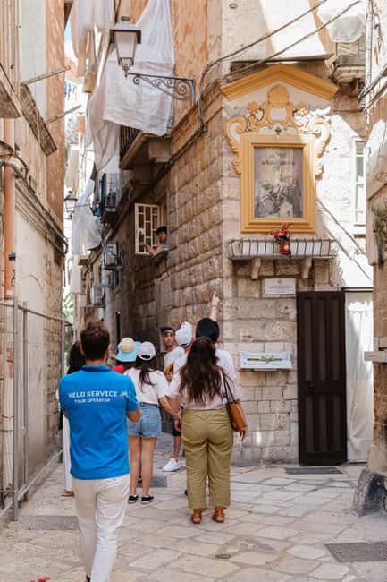 From Polignano: Guided tour of Bari through the streets of pasta with pick-up - Discover Bari’s Historic Heart with Expert Guides