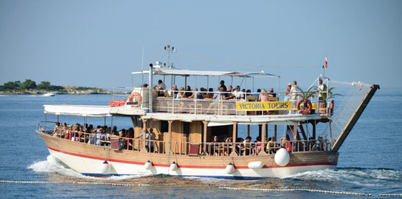 From Pore: Evening Dolphin Cruise with Welcome Drink - Enjoy the Sunset and Panoramic Coastline Views