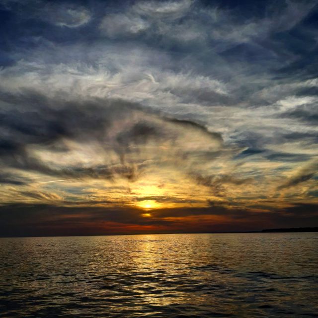 From Portimão: Private Boat Tour to Benagil Cave - Starting Point and Meeting Logistics at Portimão