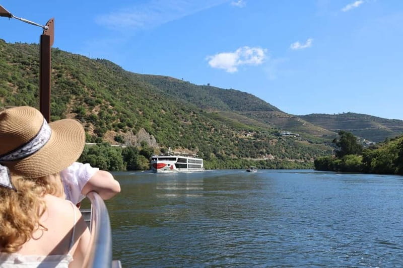 From Porto: 2 Boutique Wineries w/ Winery Lunch & 1-h cruise - Pinhão: The Picturesque Heart of the Douro