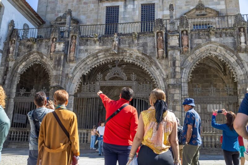 From Porto: Braga and Guimarães Small Group Tour - Discover Two Historic Portuguese Cities on a Small-Group Tour from Porto