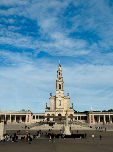 From Porto: Fátima and Coimbra Tour - Visiting the Sanctuary of Our Lady of Fátima and Its Significance