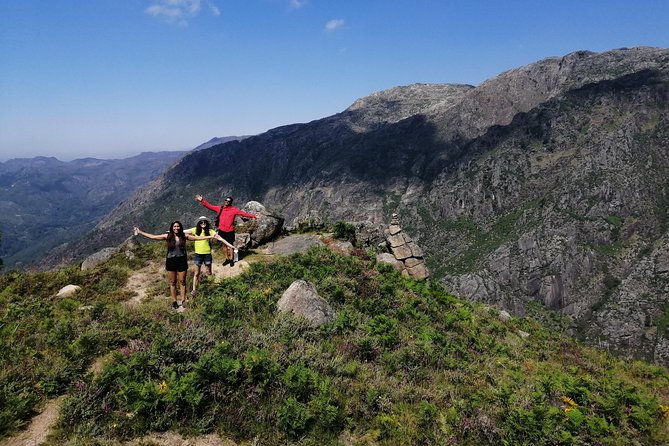 From Porto: Gerês national Park Waterfalls with luch - Mid-Hike Picnic with Scenic Views