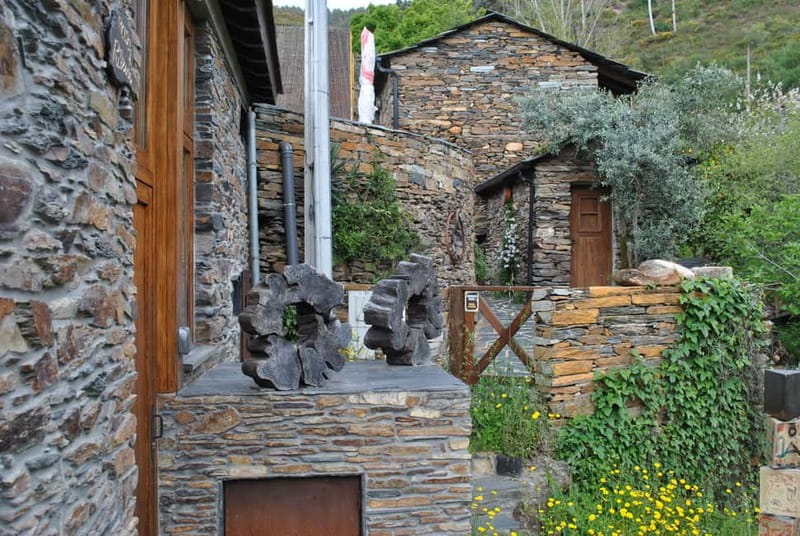 From Porto: Jeep Tour Ponte 516 Arouca + Vale do Paiva - Crossing the Iconic 516 Arouca Suspension Bridge