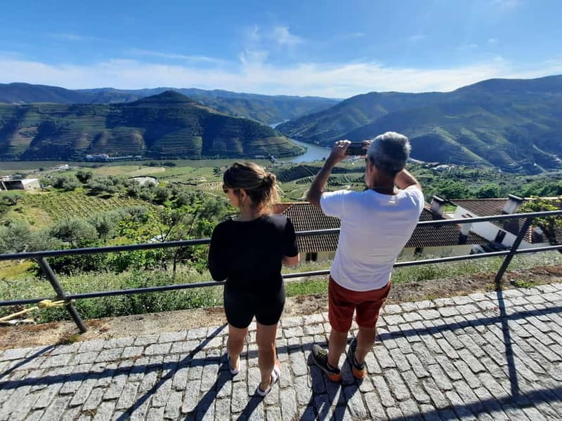 From Porto: small-group guided tour of the Douro Valley and Gerês - What’s Included and What to Bring