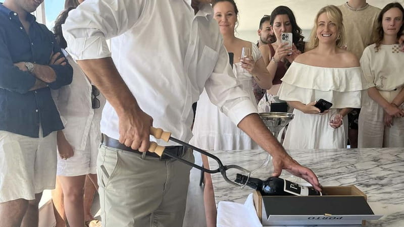 From Porto: Tastings at 2 Wineries, Chef's Lunch & Boat Tour - Pacing, Group Size, and Practical Tips