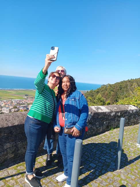 From Porto to Minho: Vinho Verde with Lunch and a Visit to 100% Organic Producers - Discover the Charm of Minho’s Natural and Cultural Landscape