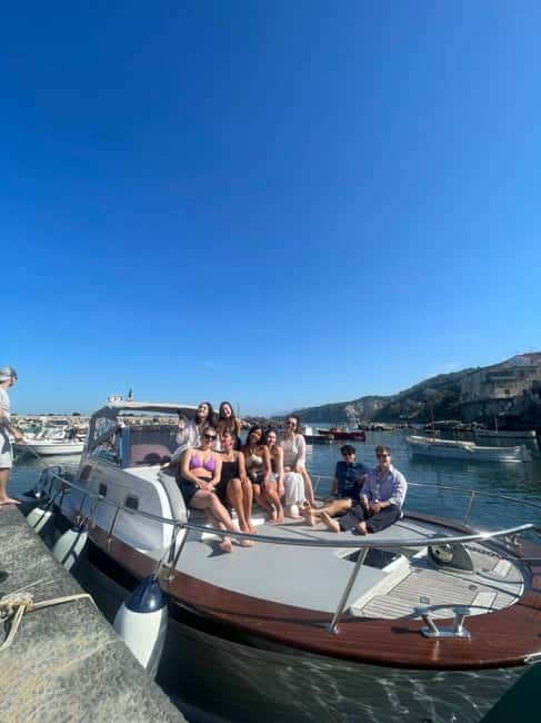 From Positano: Shared Sunset Boat Tour in the Amalfi Coast - Logistics: Easy Meeting Point and Group Size