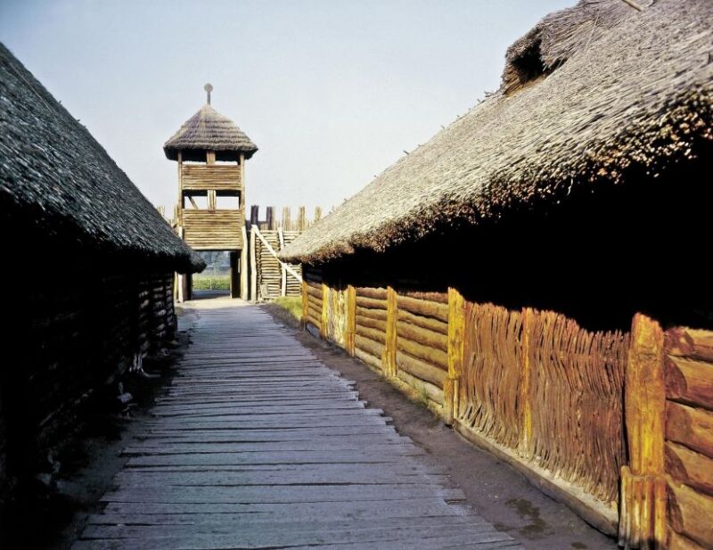 From Poznan: Gniezno, Biskupin, Wenecja Full-Day Trip - The Legend of the Wenecja Devil and Castle Ruins