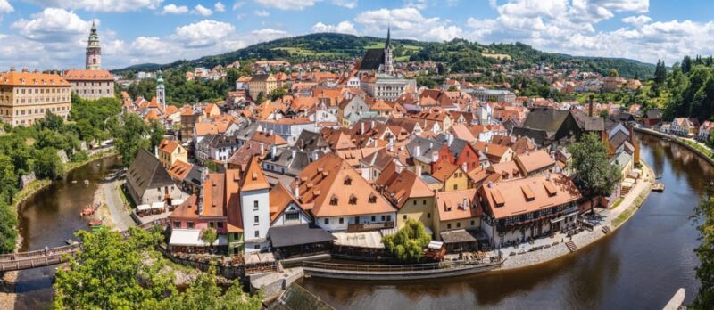 From Prague: eský Krumlov Full-Day Tour with Pickup - Free Time to Explore Cesky Krumlov Old Town