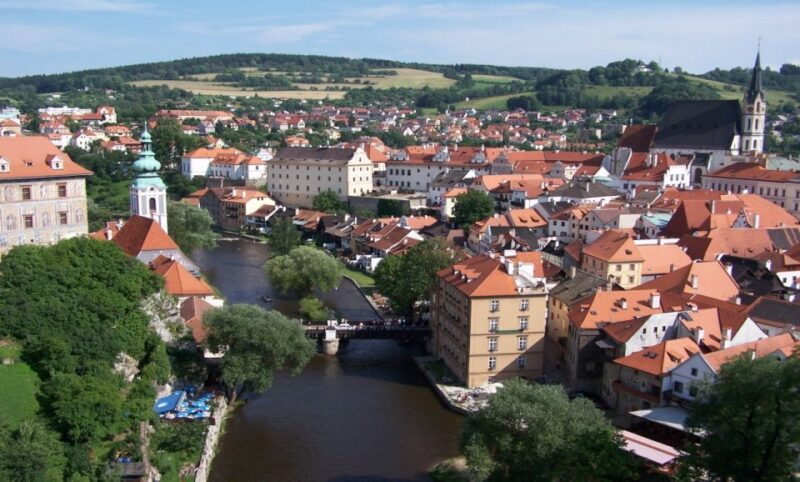 From Prague: Full-Day Trip to esky Krumlov - Discover Cesky Krumlov on a Full-Day Tour from Prague