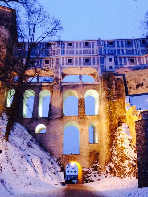 From Prague: Full-Day Trip to esky Krumlov - Key Points