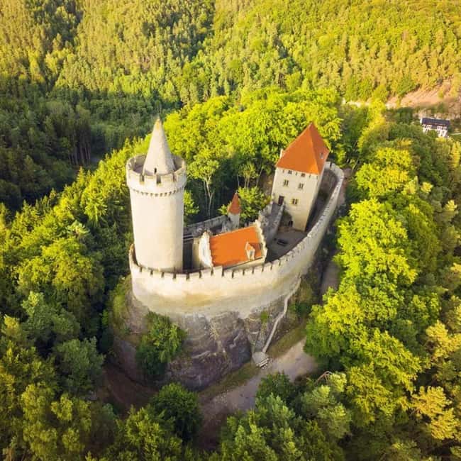 From Prague: Gastronomy Trip  Wine, Beer, Food & Castles - Explore Czech Gastronomy and Castles in a Private Day Trip from Prague