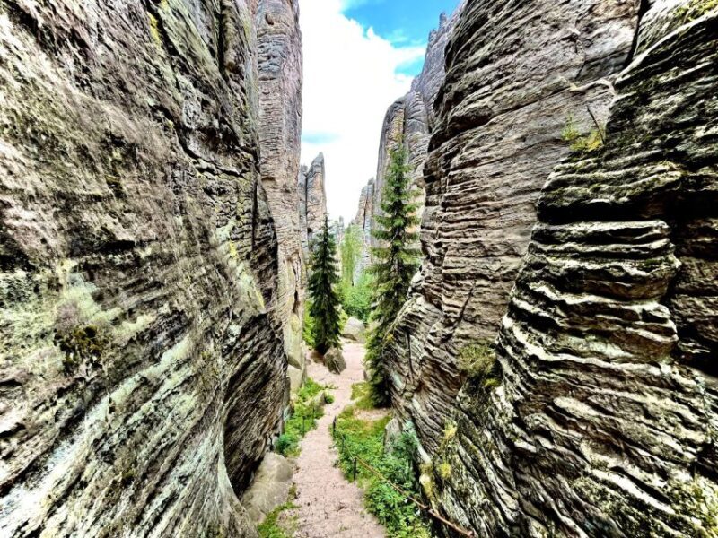 From Prague: Hike, Castle and Brewery in Bohemian Paradise - From Prague to the Prachov Rocks Sandstone Labyrinth