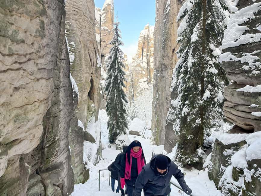 From Prague: Hike, Castle and Brewery in Bohemian Paradise - Discovering Czech Craft Beer at Lomnice nad Popelkou