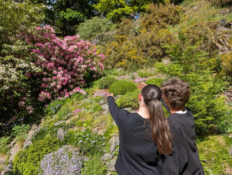 From Prague: Horseshoe Bend & Castle Gardens Private Tour - Logistics and Group Experience