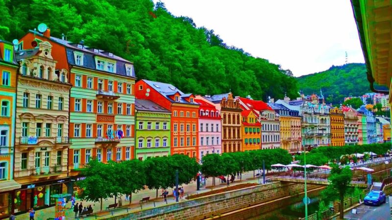 From Prague: Karlovy Vary Day Trip - Key Points