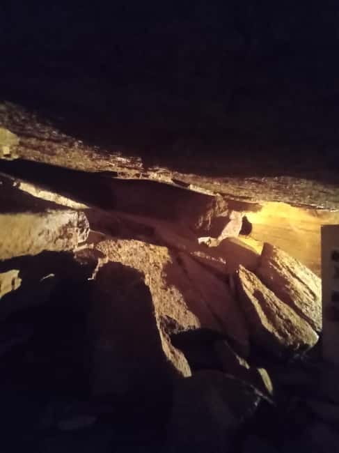 From Prague: Konprusy Caves and Bohemian Glassworks Tour - Explore the Unique Konprusy Caves and Bohemian Glassworks from Prague