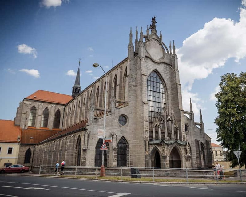 From Prague: Kutná Hora, Bone Church & Folk Museum Tour - Practicalities, Pacing, and Accessibility