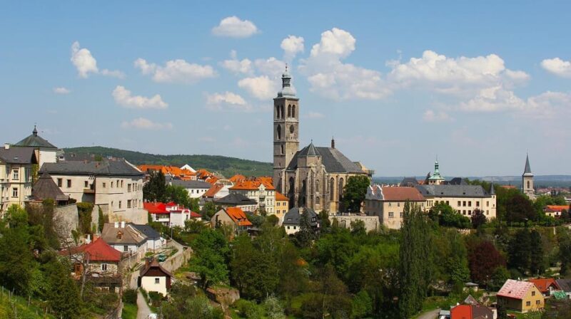 From Prague: Kutna Hora Day Trip with Local - Visiting the UNESCO World Heritage Churches of Kutna Hora