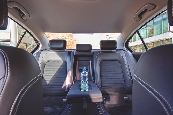 From Prague to Passau - Private Transfer by LIMOUSINE 3+1pax - Why Choose This Transfer Over Alternatives