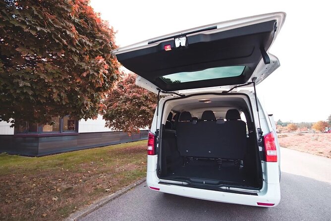 From Prague to Passau - Private Transfer by MINIVAN Mercedes Vito 8+1pax - Transparency and Flexibility in Booking and Cancellation