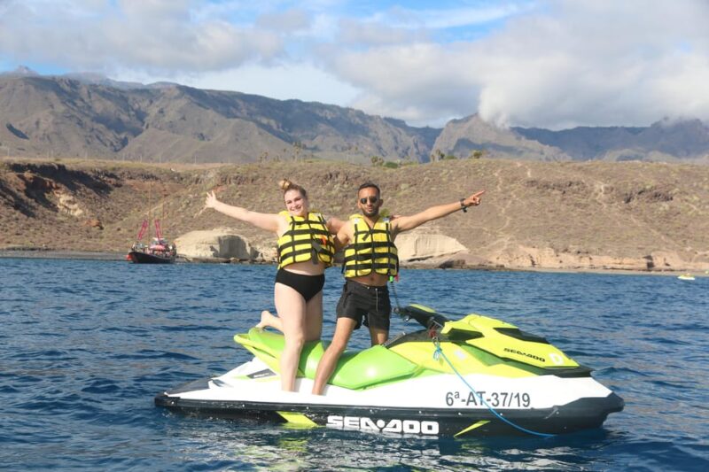 From Puerto Colon : 1 hour adrenaline JetSki tour - Accessibility and Physical Requirements