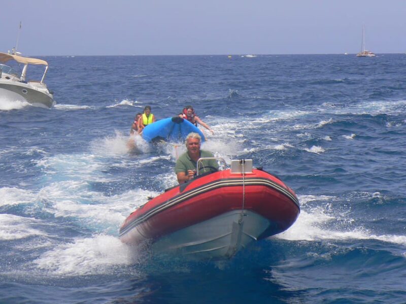 From Puerto Rico: Boat trip along the coast w/ Food & Drinks - Who Will Most Enjoy This Tour?